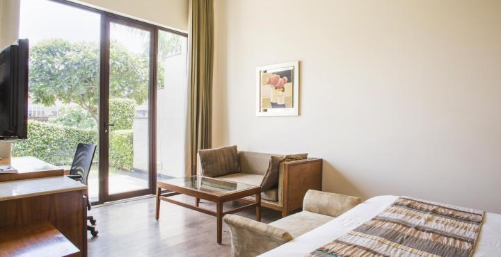Oodles Hotel New Delhi Exterior photo