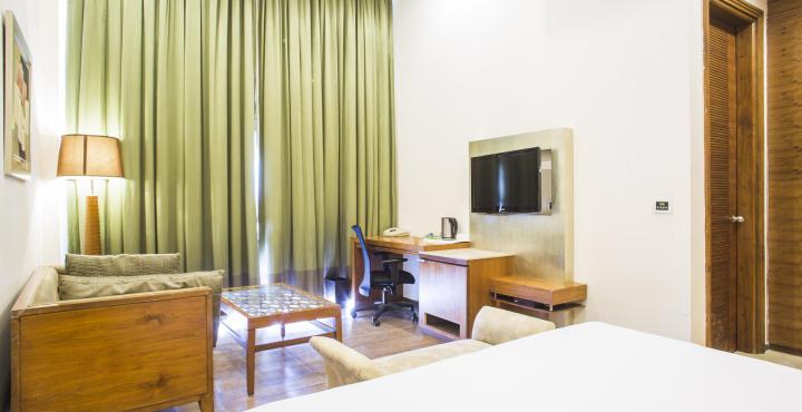 Oodles Hotel New Delhi Exterior photo