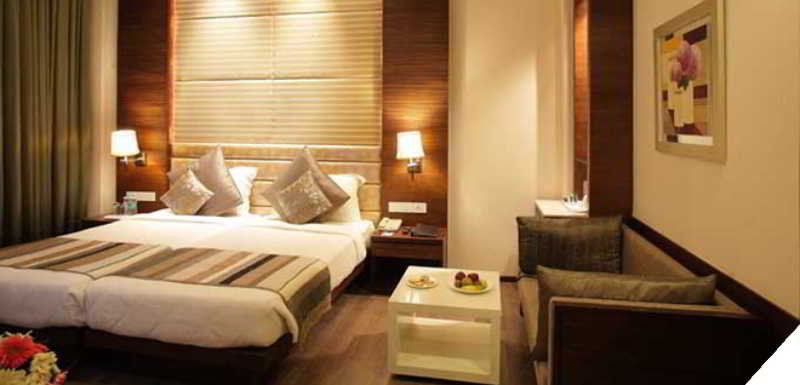Oodles Hotel New Delhi Exterior photo